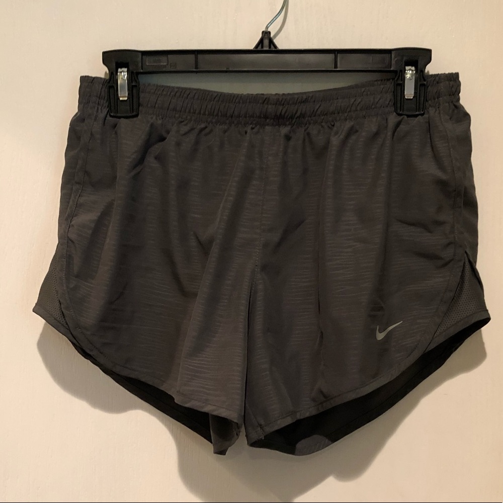 Grey NiKE Dri-fit shorts